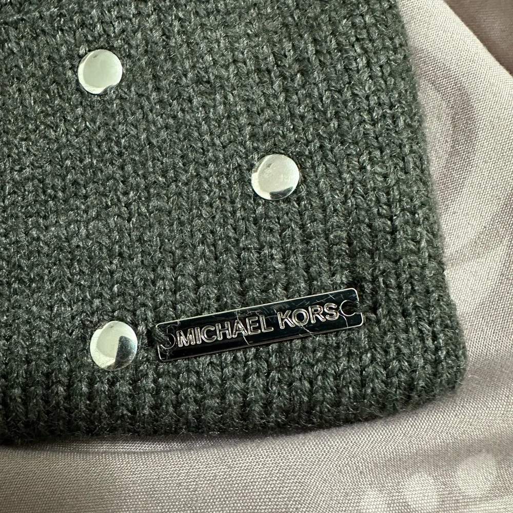 Beanie - Picture 2 of 2
